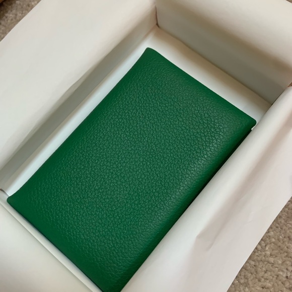 Sold - Picture 3 of 4